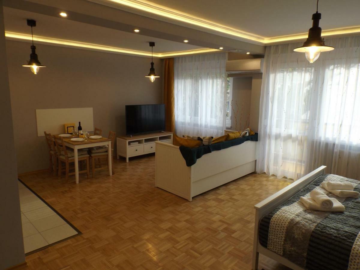 Vitalis Apartman Eger Extérieur photo