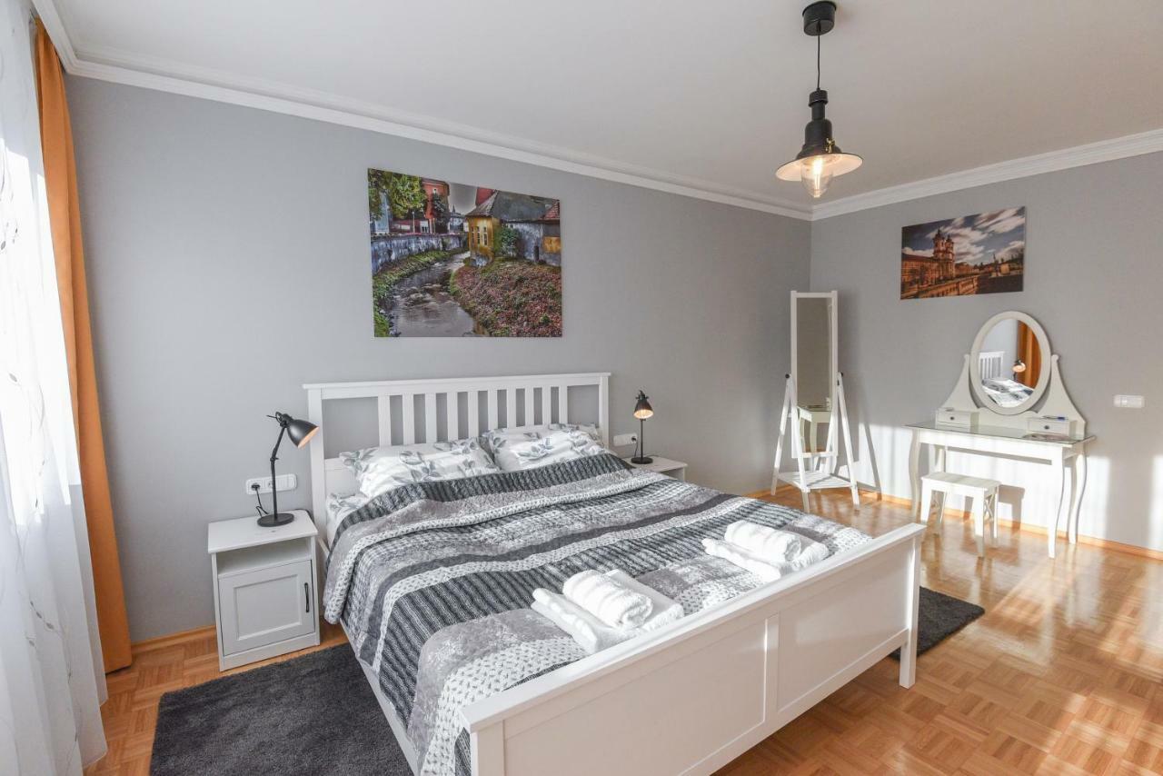 Vitalis Apartman Eger Extérieur photo
