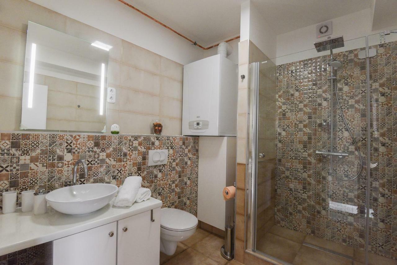 Vitalis Apartman Eger Extérieur photo