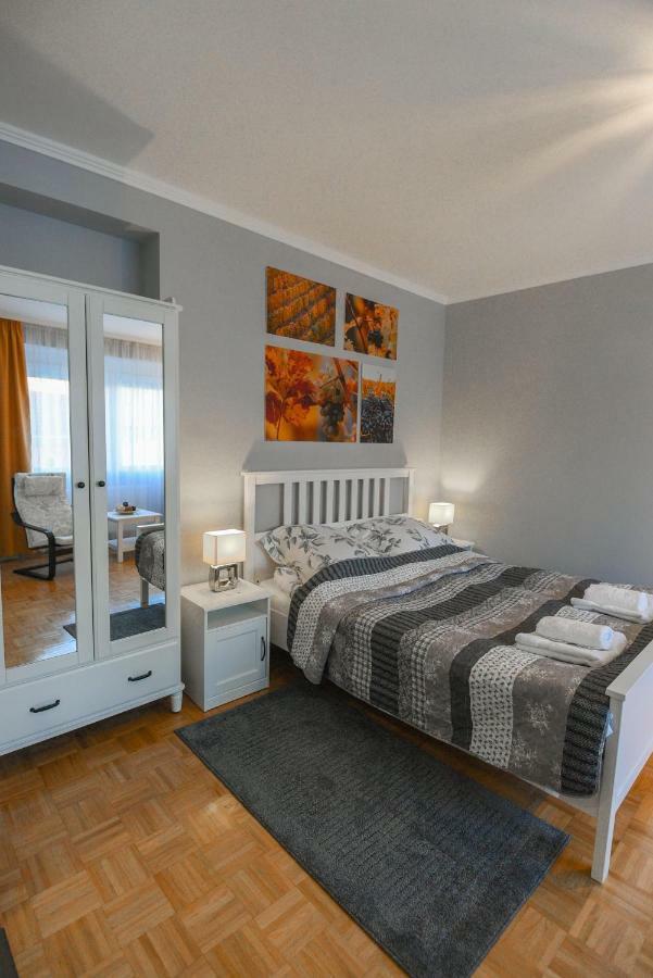 Vitalis Apartman Eger Extérieur photo